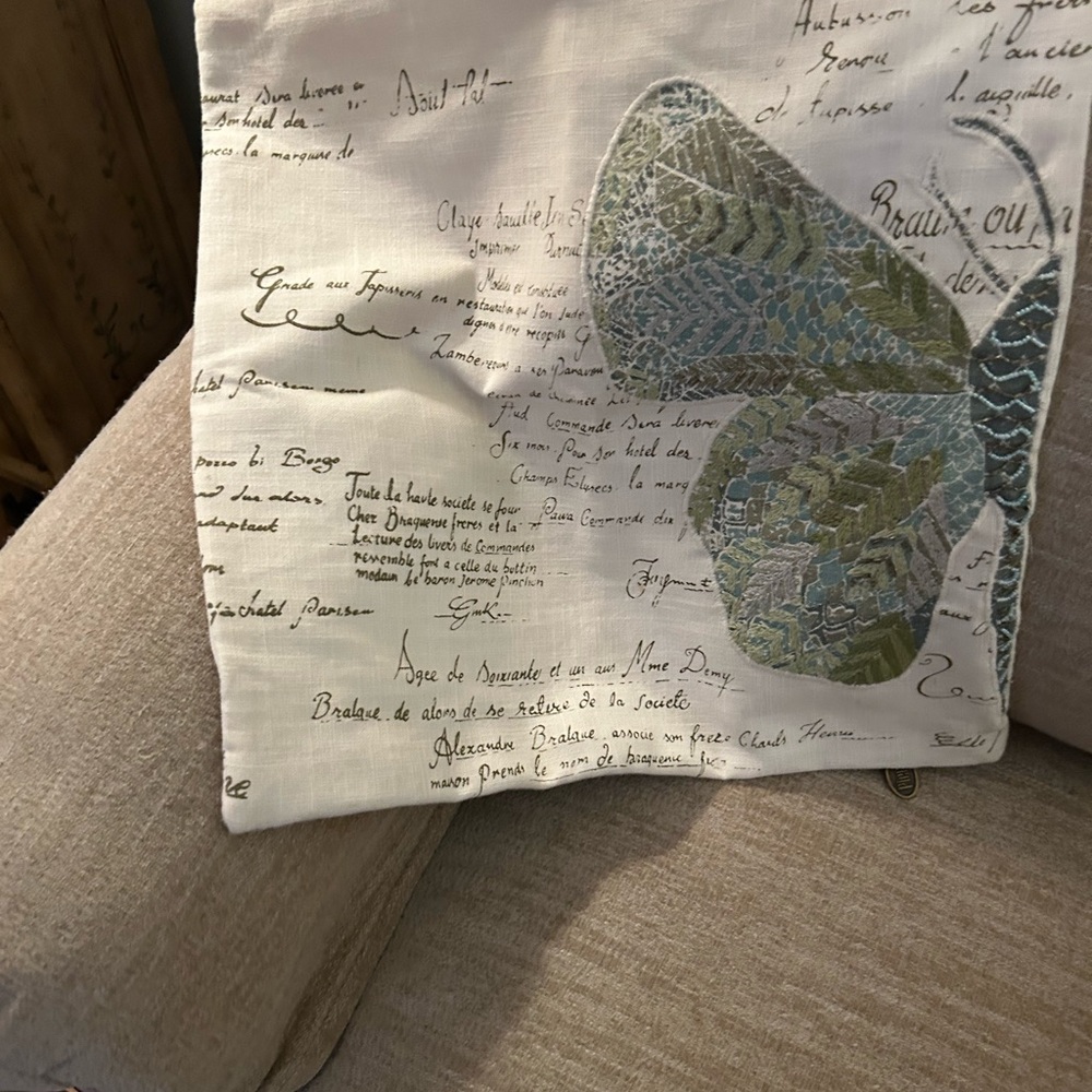 Decorative Butterfly Print Pillow Cover